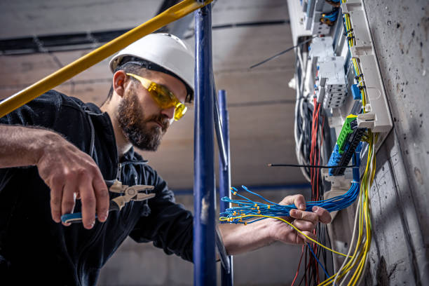 Best Electrician Near Me  in Round Lake, IL